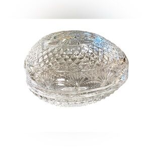 Avon Vintage 1977 Fostoria Lead Crystal Egg Trinket Box